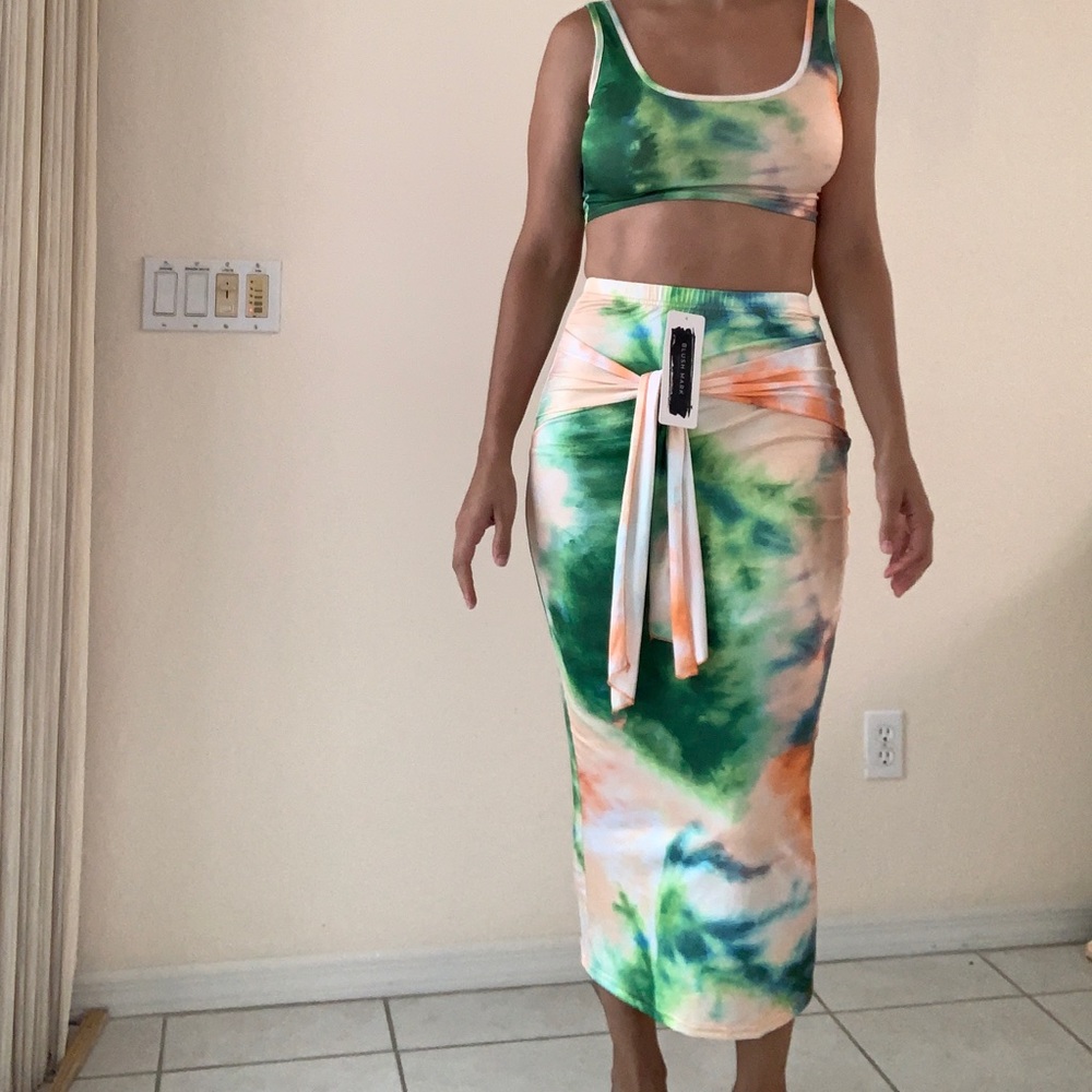Two piece skirt set tie dye